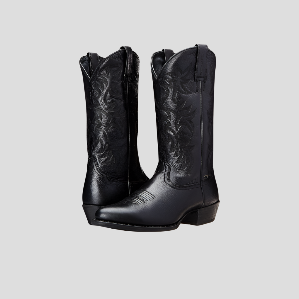 bottes western en cuir noir, style cowboy féminin, design moderne, adaptées aux événements spéciaux, allure décontractée, bottes résistantes, esthétique intemporelle, silhouette audacieuse